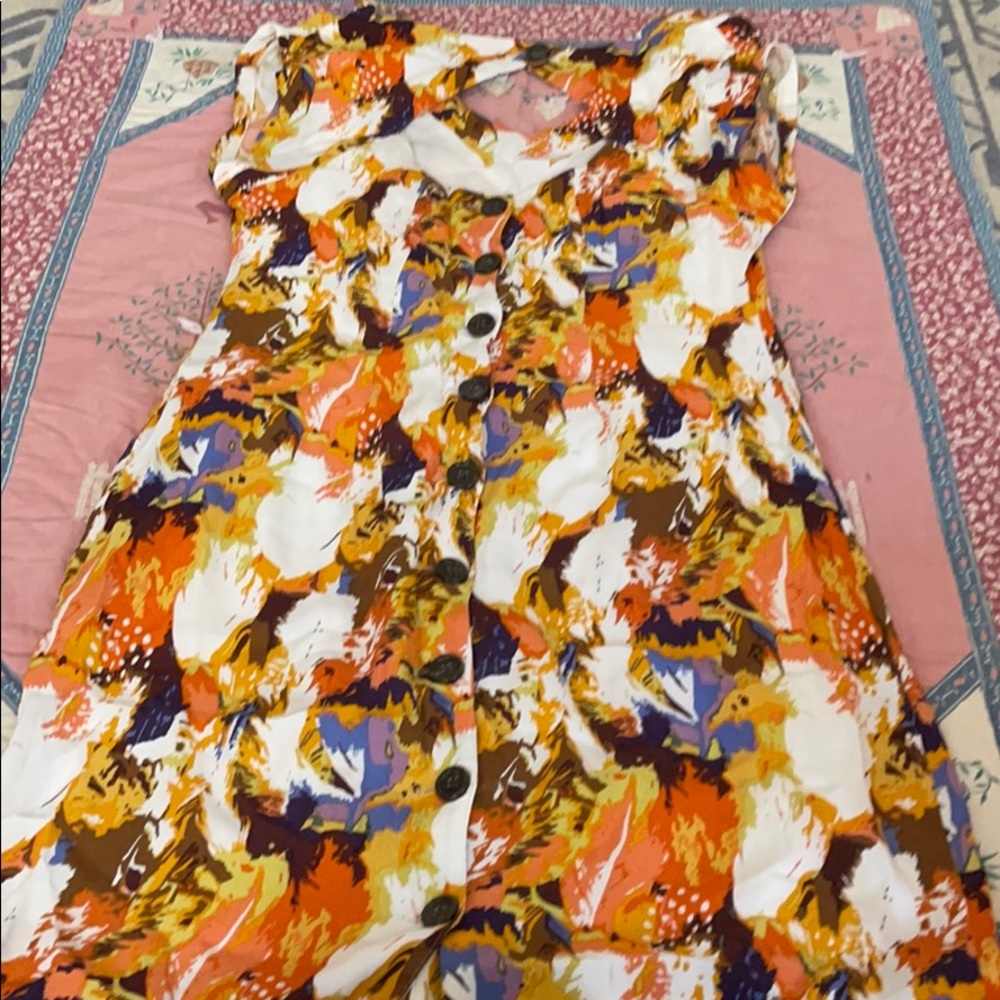 Dress - Picture 3 of 3